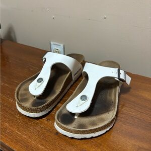 Birkenstock Gizeh White size 36